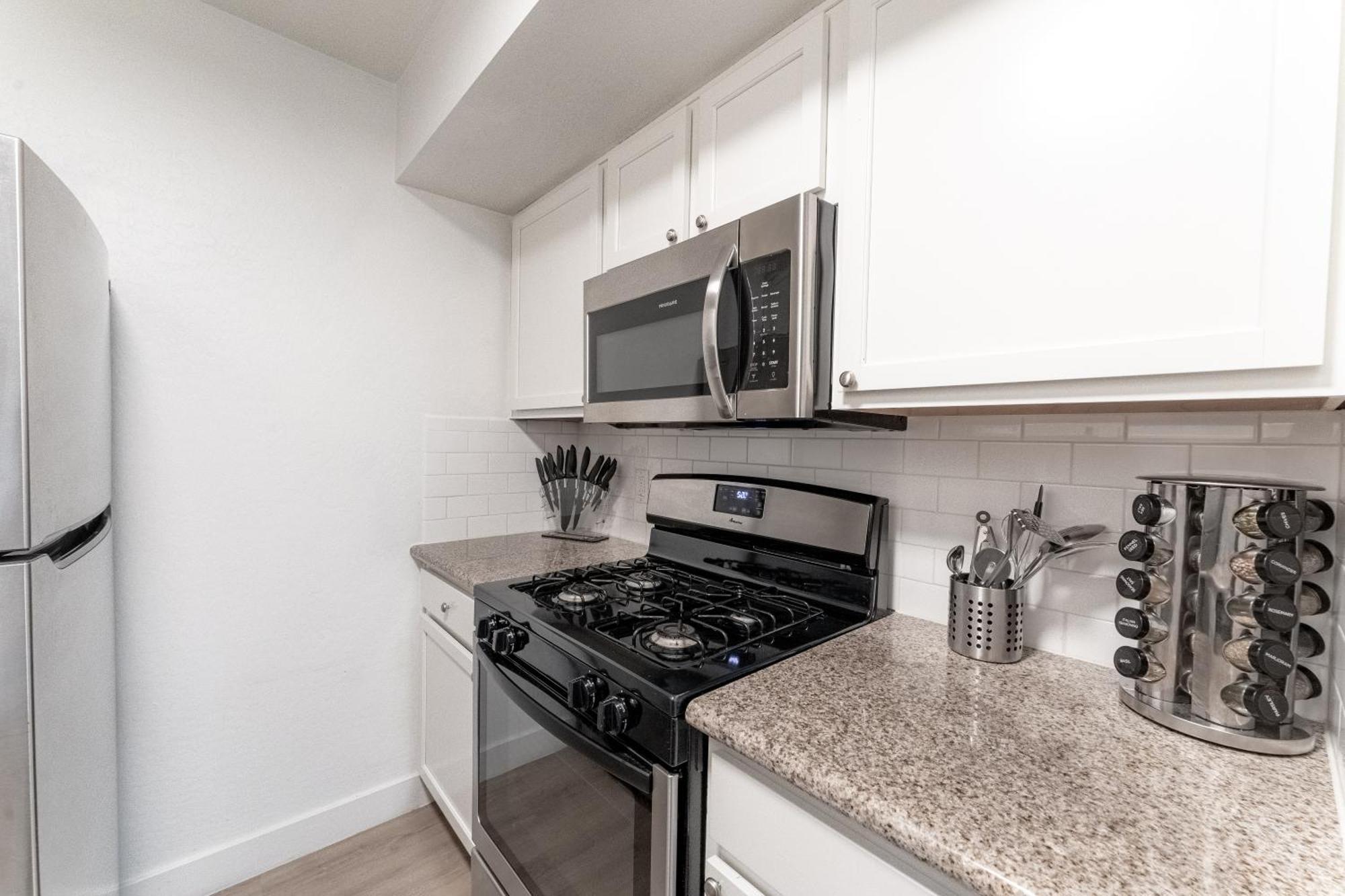 Phx 1 Bedroom Unit Close To Airport & Hospitals Phoenix
